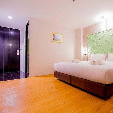 De Boutique Hotel Прачуап Кири Кан Екстериор снимка